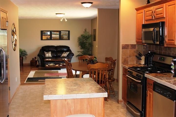 2414 W 1300 S, Silver Lake, IN 46982 photo 4