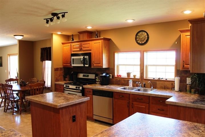 2414 W 1300 S, Silver Lake, IN 46982 photo 6