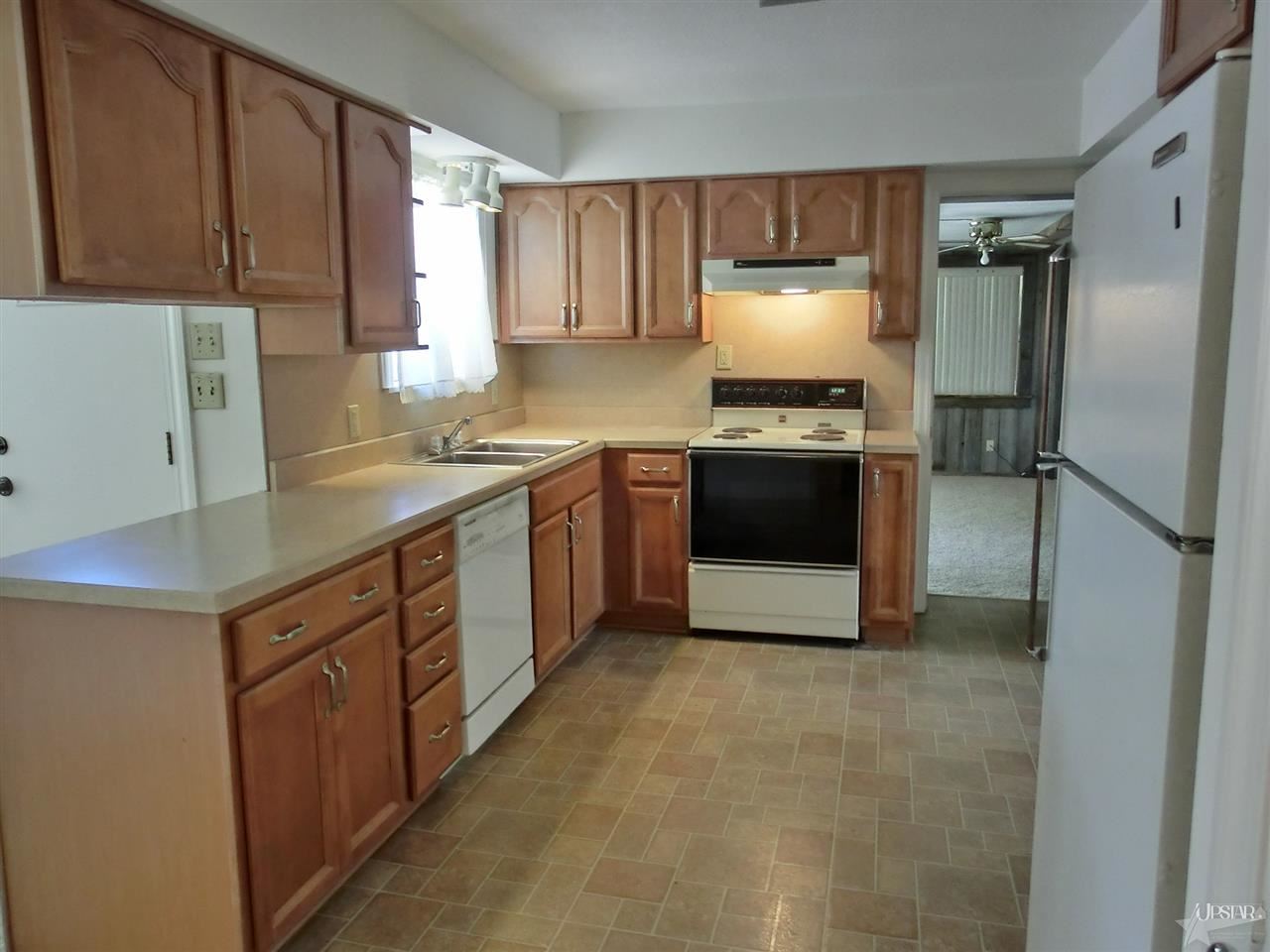 4138 S Harrison St, Fort Wayne, IN 46807 photo 9