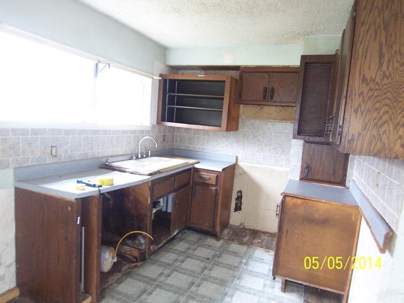 3119 Burma Rd, Fort Wayne, IN 46808 photo 4