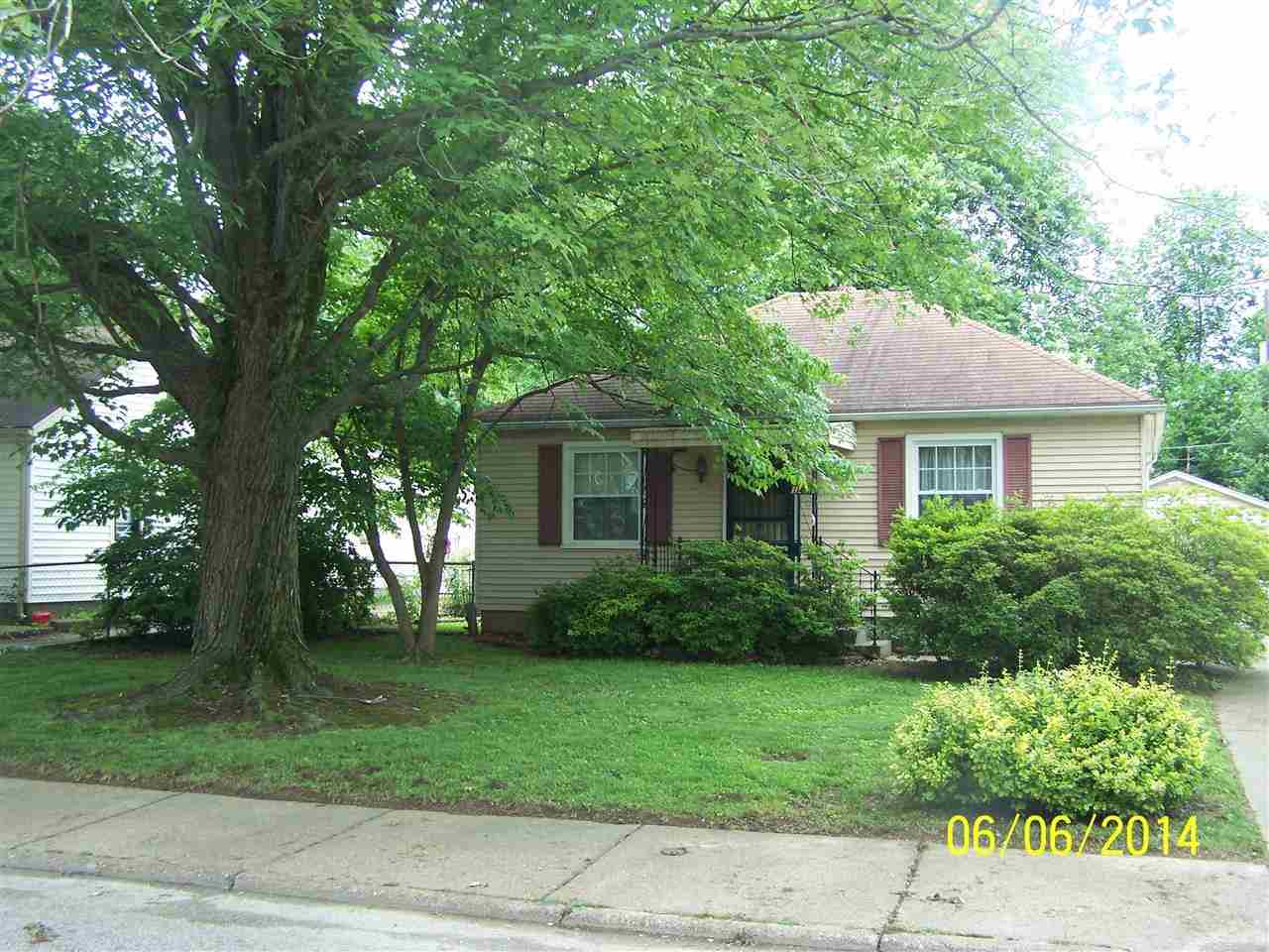 1401 S Parker Dr, Evansville, IN 47714 photo 1