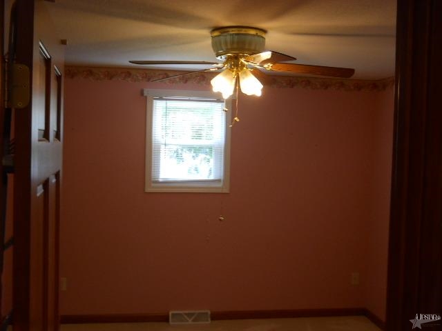 115 S 10th St, Decatur, IN 46733 photo 12