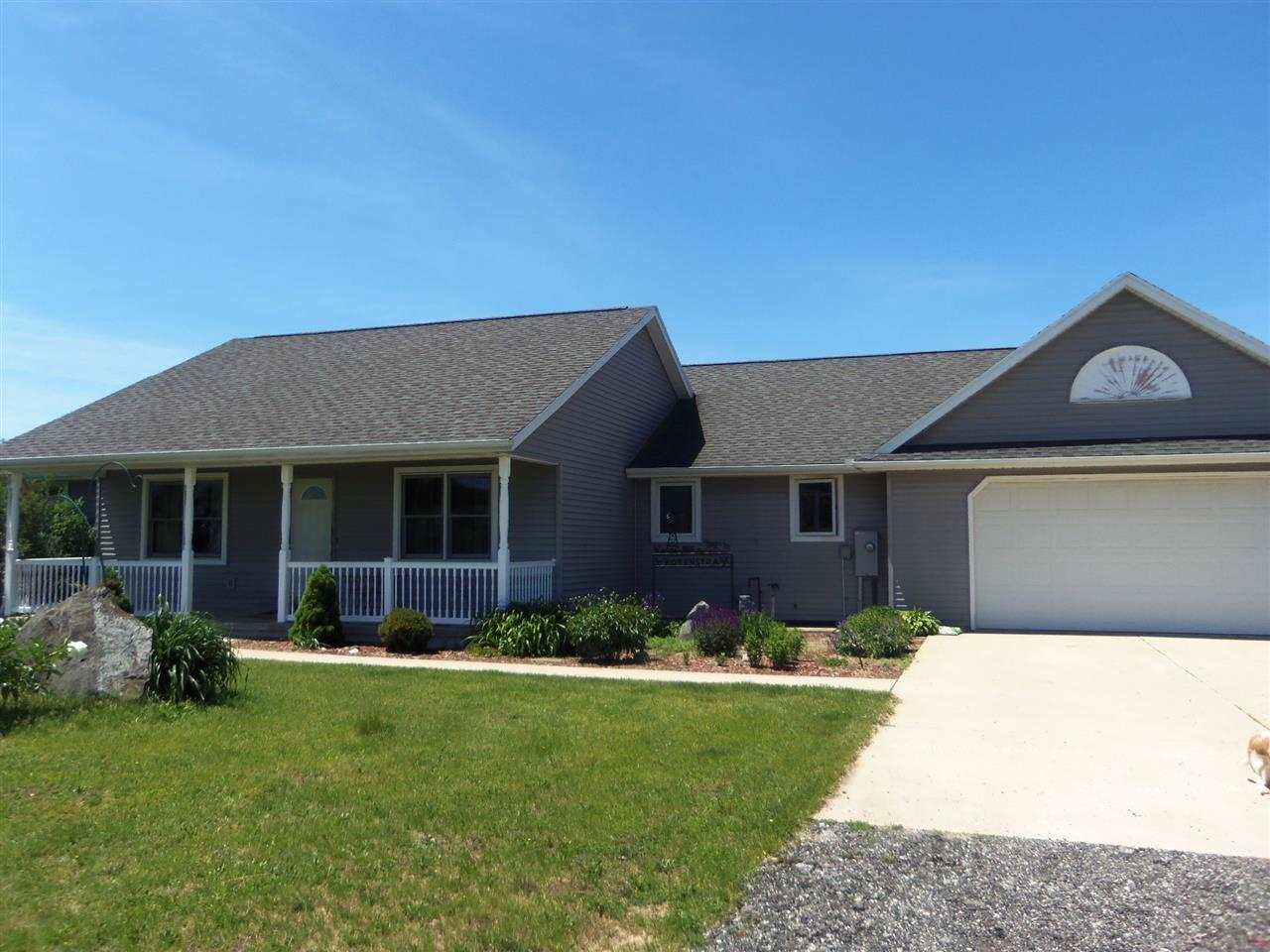 55699 County Road 35, Middlebury, IN 46540 photo 1
