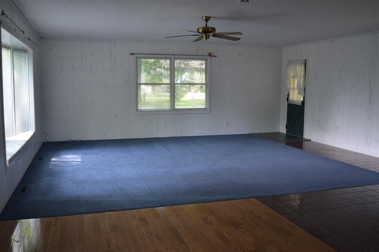 28741 Oakwood Pl, Elkhart, IN 46514 photo 6