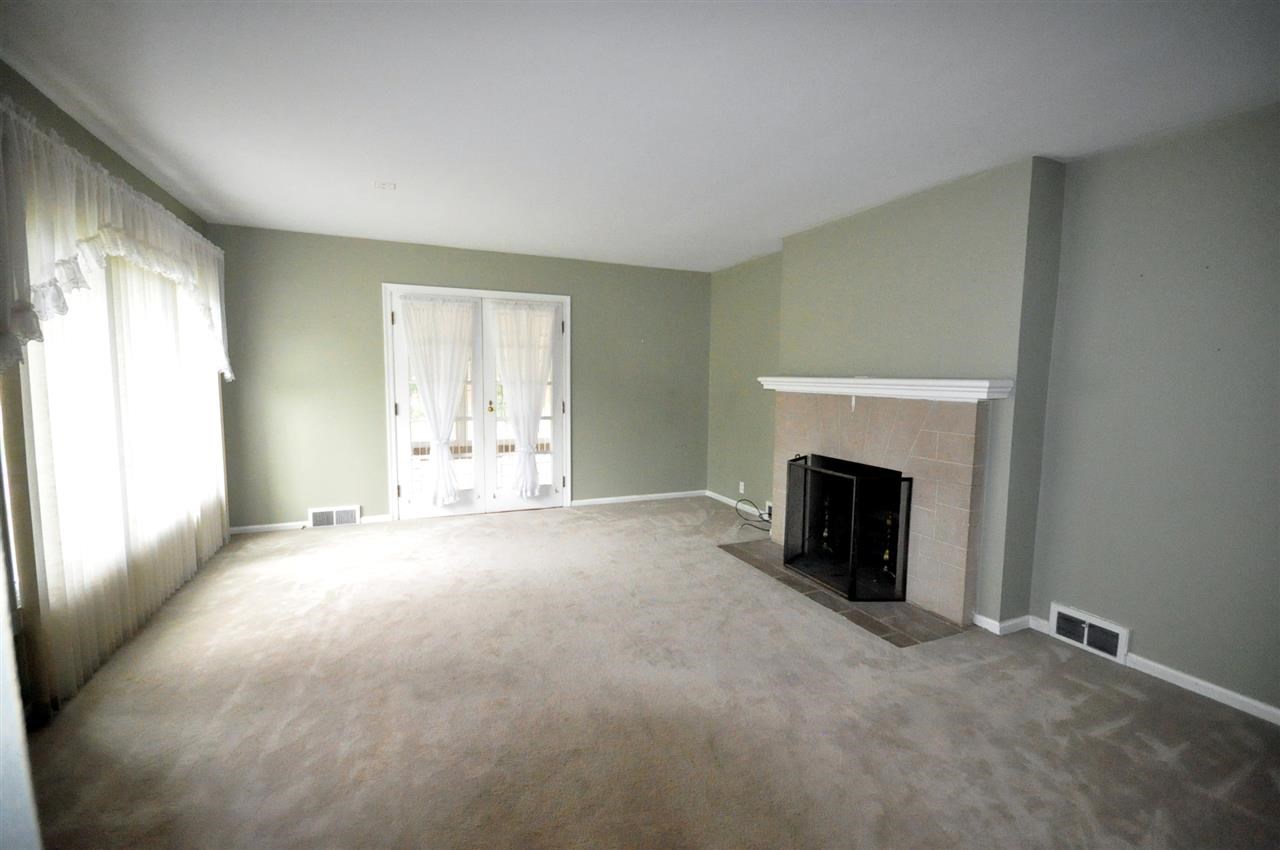 2117 Vogel Rd, Evansville, IN 47711 photo 3