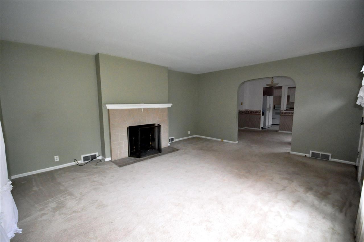 2117 Vogel Rd, Evansville, IN 47711 photo 2