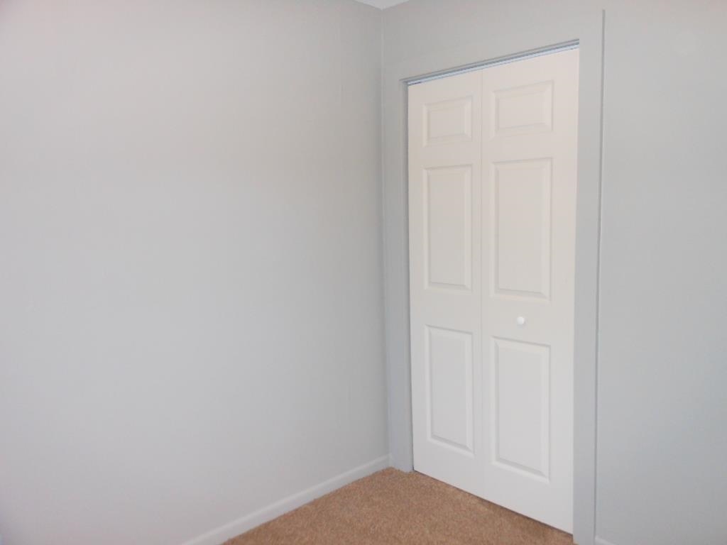1024 Howard St, Elkhart, IN 46514 photo 6