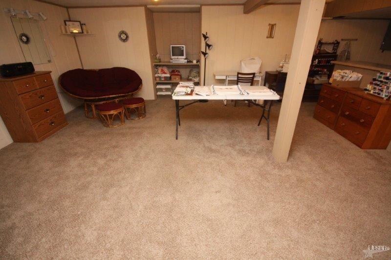 6145 Crofton Dr, Fort Wayne, IN 46835 photo 3