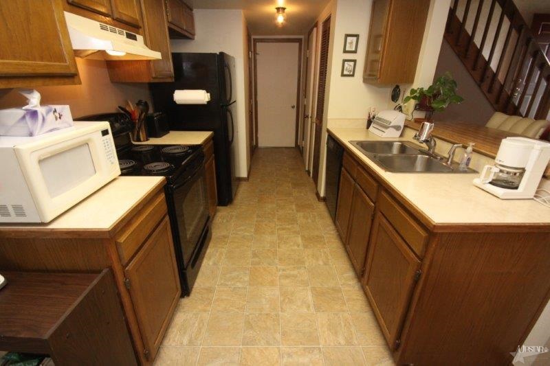 6145 Crofton Dr, Fort Wayne, IN 46835 photo 7