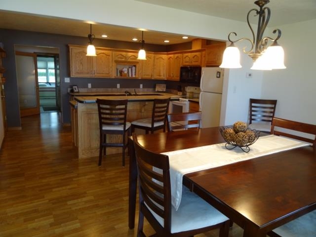 7475 W Lutes Dr, Warsaw, IN 46582 photo 2