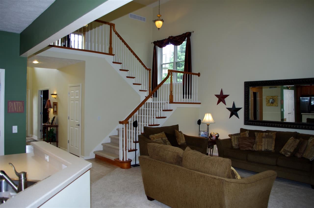 14057 Northampton Ct, Granger, IN 46530 photo 5