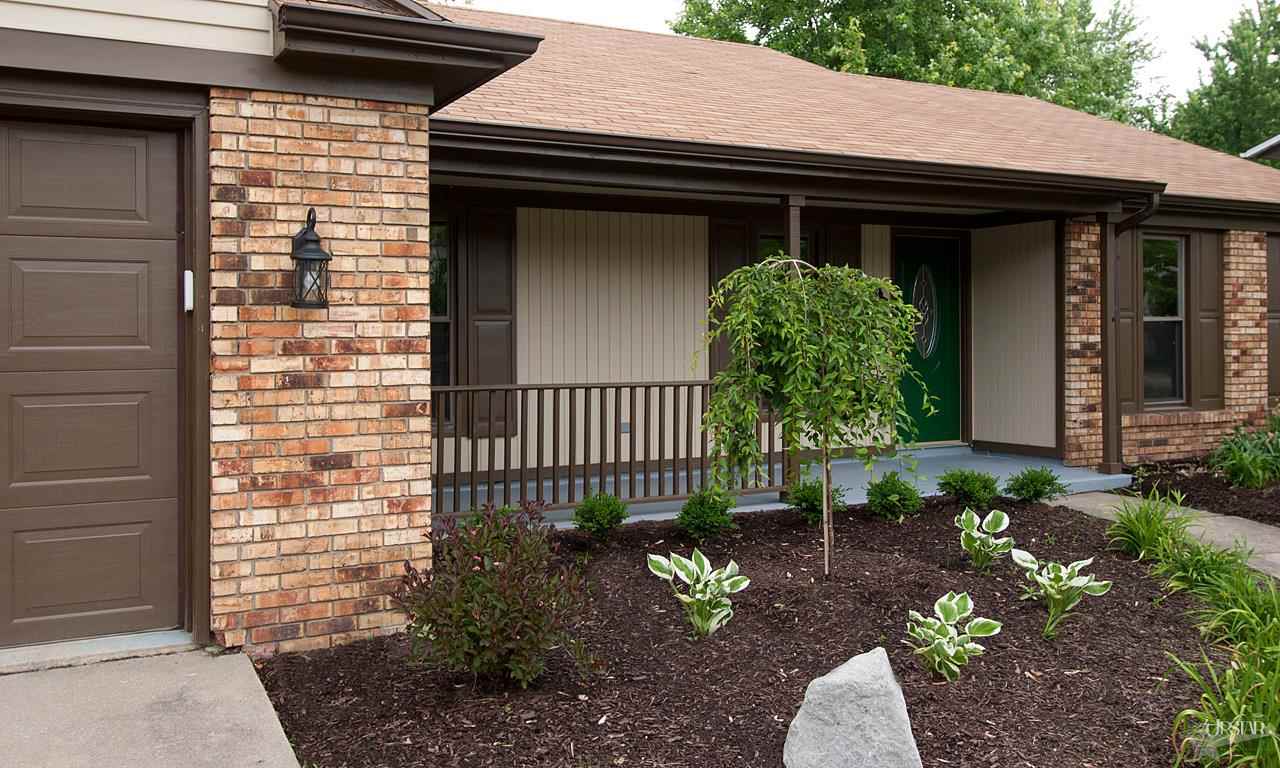 4725 Ottawa Dr, Fort Wayne, IN 46835 photo 2