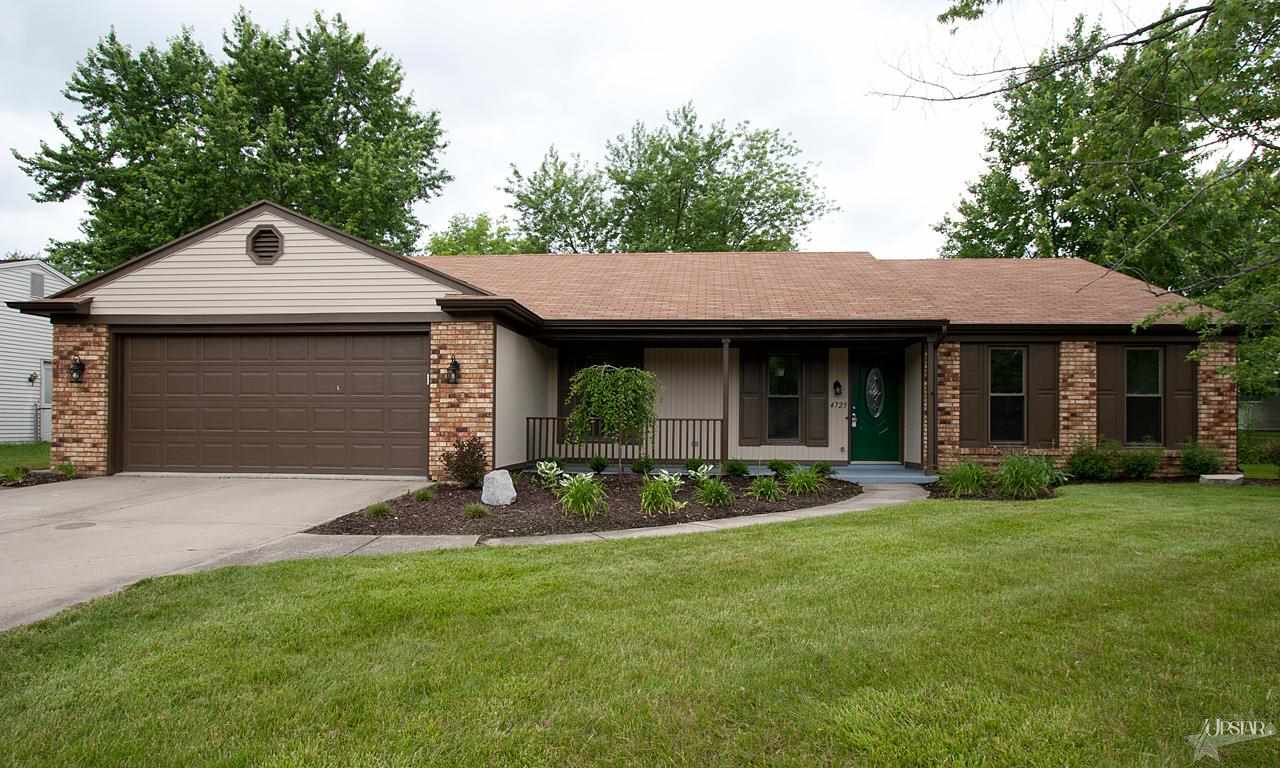 4725 Ottawa Dr, Fort Wayne, IN 46835 photo 1