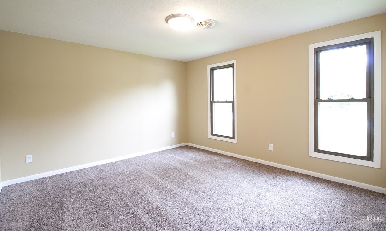 4725 Ottawa Dr, Fort Wayne, IN 46835 photo 13
