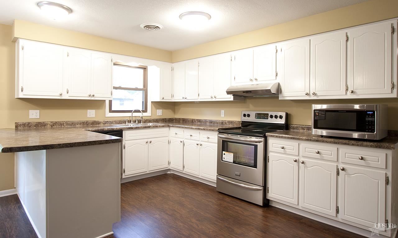 4725 Ottawa Dr, Fort Wayne, IN 46835 photo 8