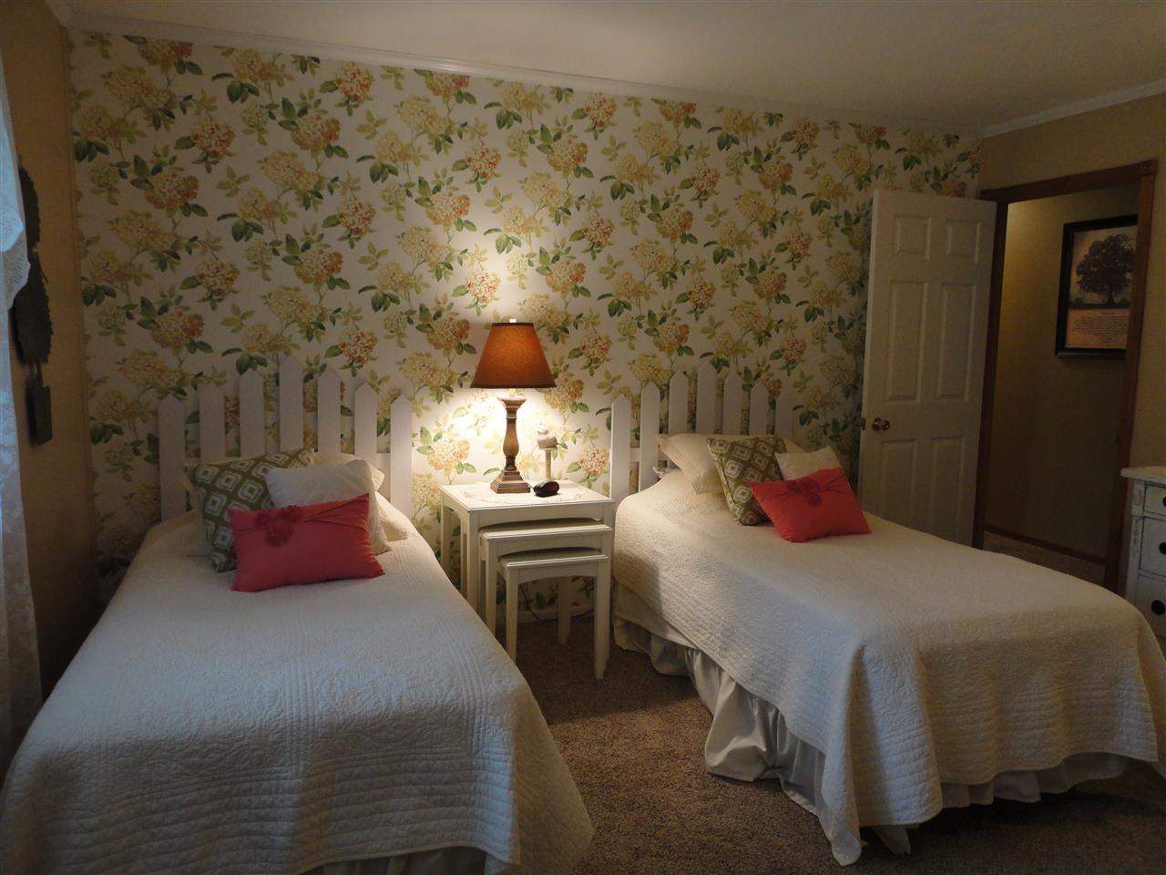 809 N River Rd, Bristol, IN 46507 photo 15
