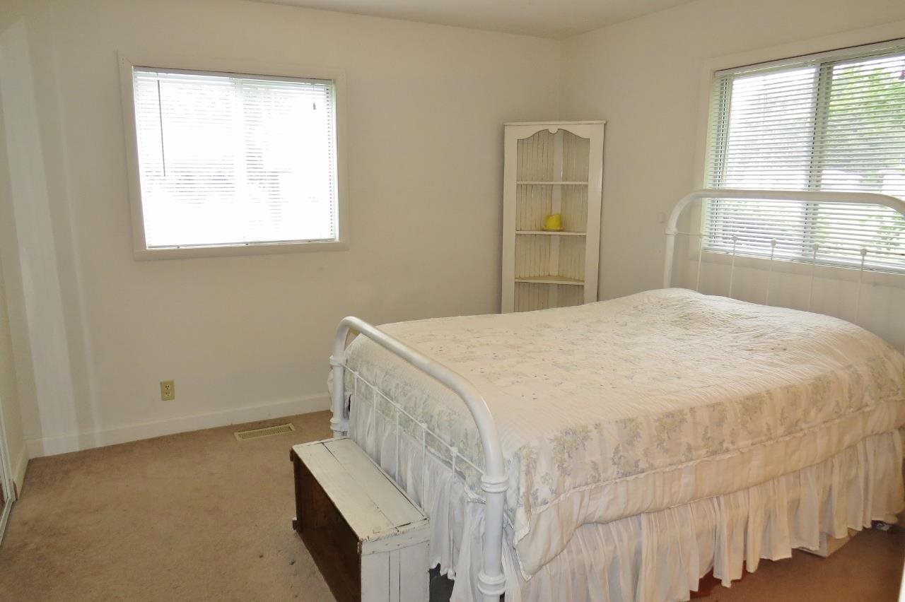 1418 Eglin Ave, Peru, IN 46970 photo 13