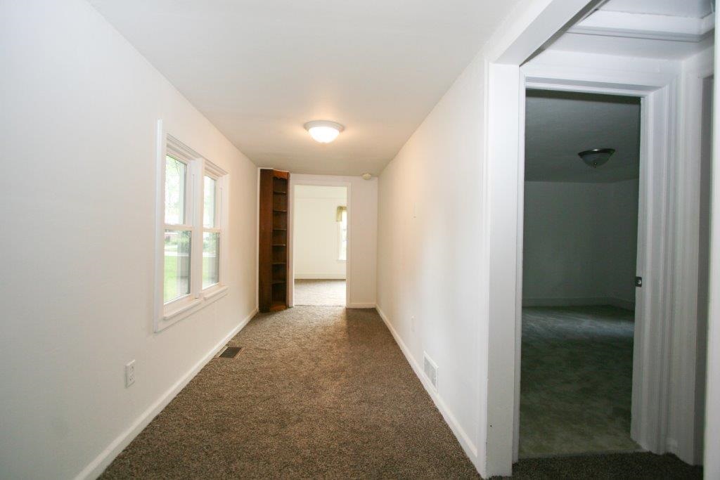 2312 S 6th St, Elkhart, IN 46517 photo 9