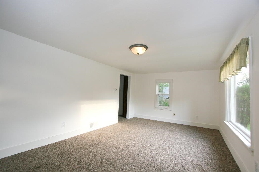2312 S 6th St, Elkhart, IN 46517 photo 3