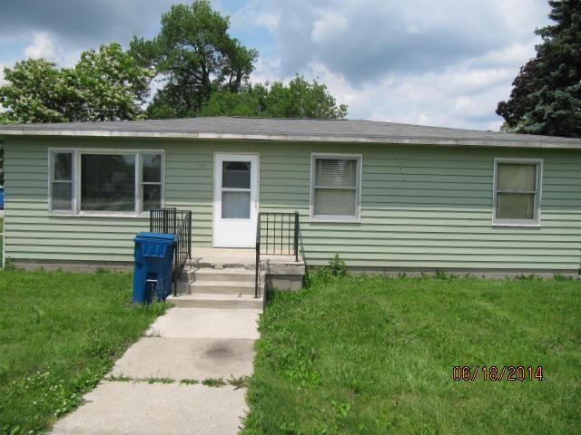 202 E Union St, Goodland, IN 47948 photo 2