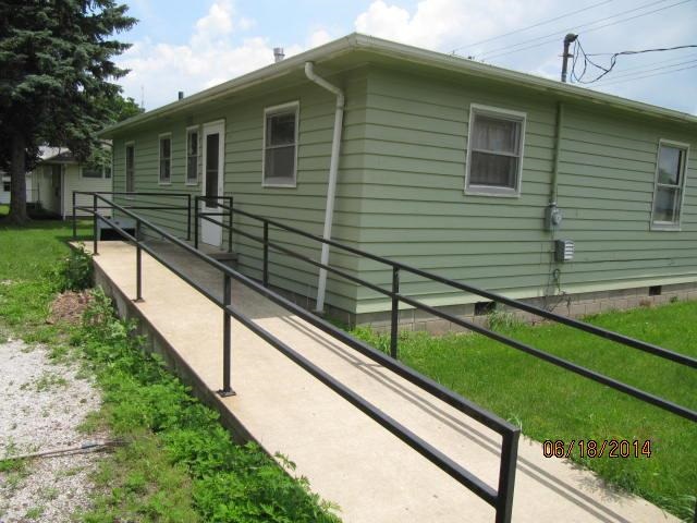 202 E Union St, Goodland, IN 47948 photo 6