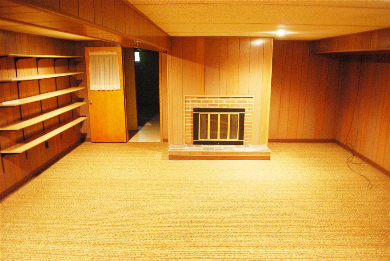 55897 Riverdale Dr, Elkhart, IN 46514 photo 17