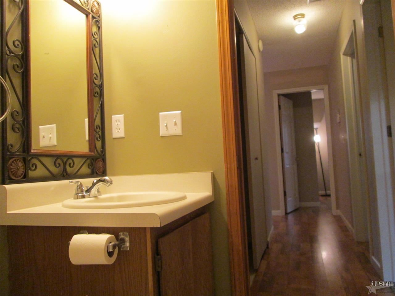 509 Larch Ln, Fort Wayne, IN 46825 photo 12