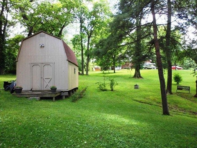 4802 Kuebler Rd, Evansville, IN 47720 photo 9