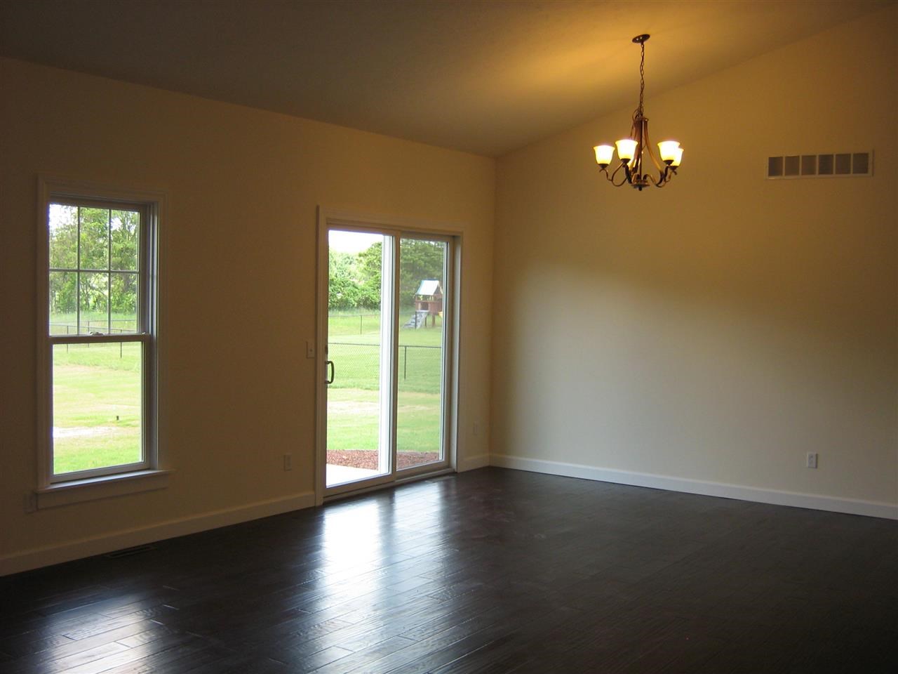58211 Dragonfly Ct, Osceola, IN 46561 photo 2