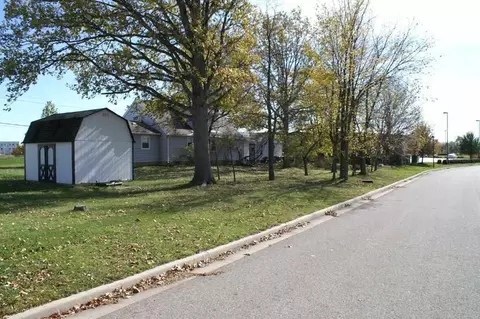 10149 Auburn Rd, Fort Wayne, IN 46825 photo 5