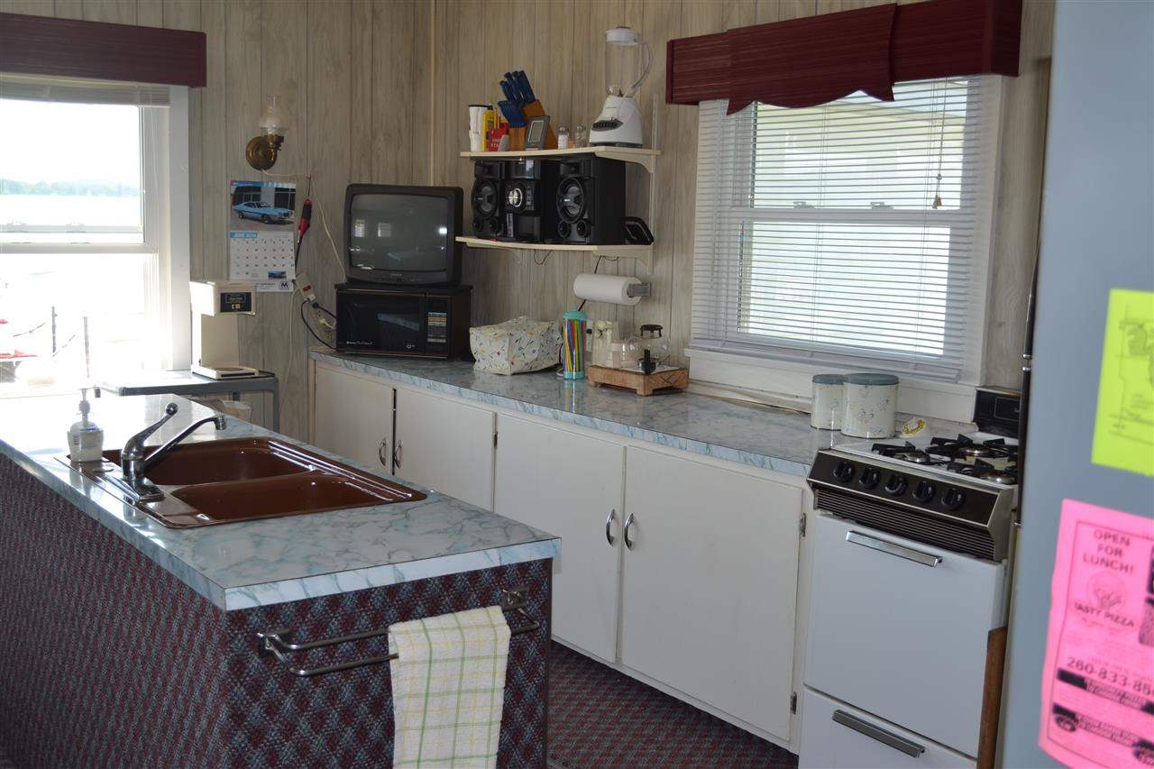 7855 N 450 W Lake Pleasant, Fremont, IN 46737 photo 5