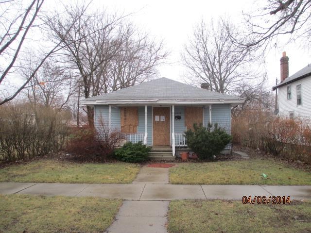 1533 Mcpherson St, South Bend, IN 46613 photo 3