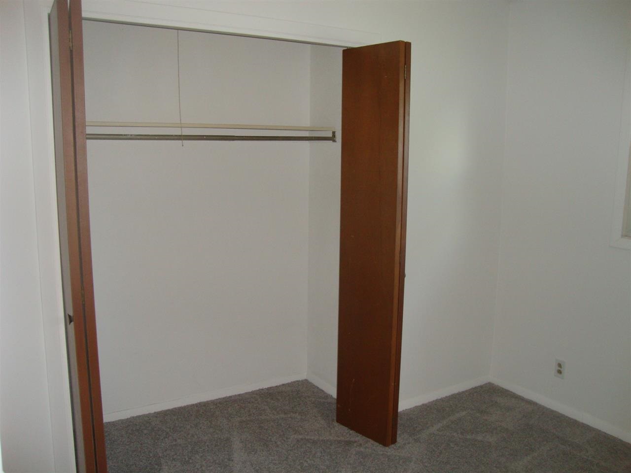 205 Park Ln, Butler, IN 46721 photo 18