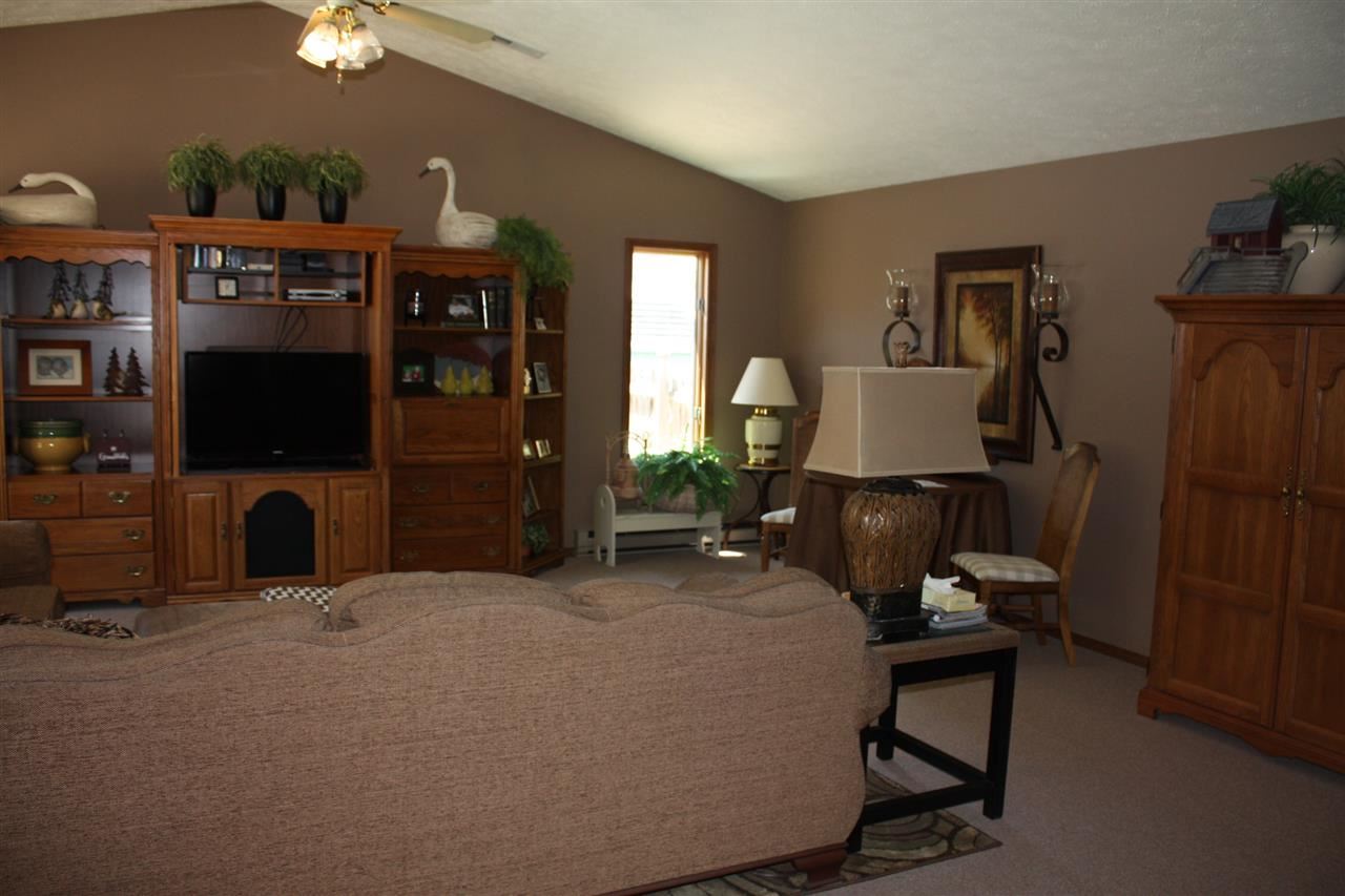 2803 Tumbleweed Dr, Kokomo, IN 46901 photo 5