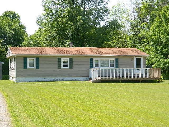 10790 E 662 S, Upland, IN 46989 photo 1