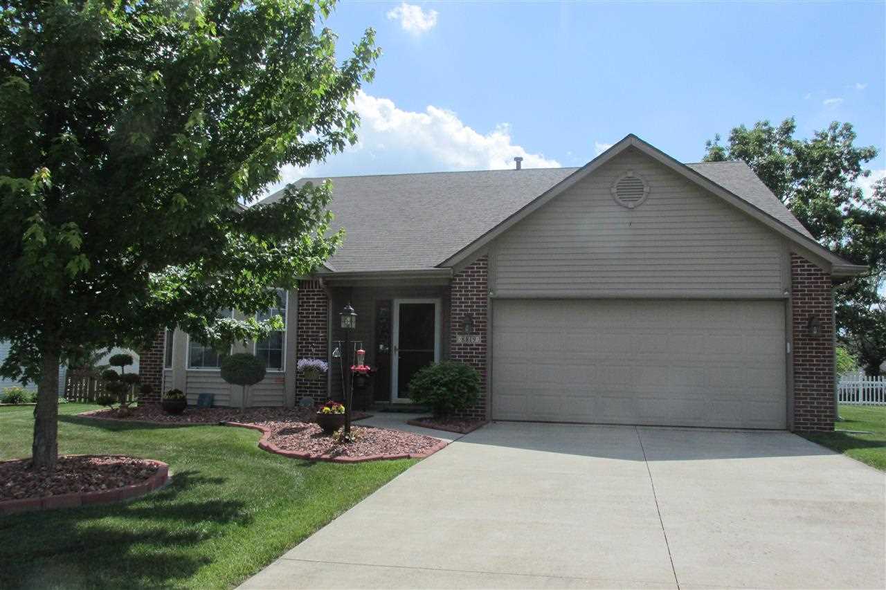 8819 Goshawk Ln, Fort Wayne, IN 46825 photo 1
