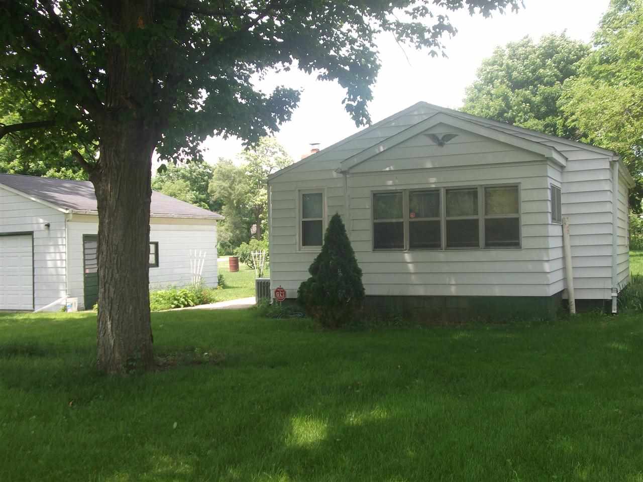 23011 Drexel Ave, South Bend, IN 46628 photo 1