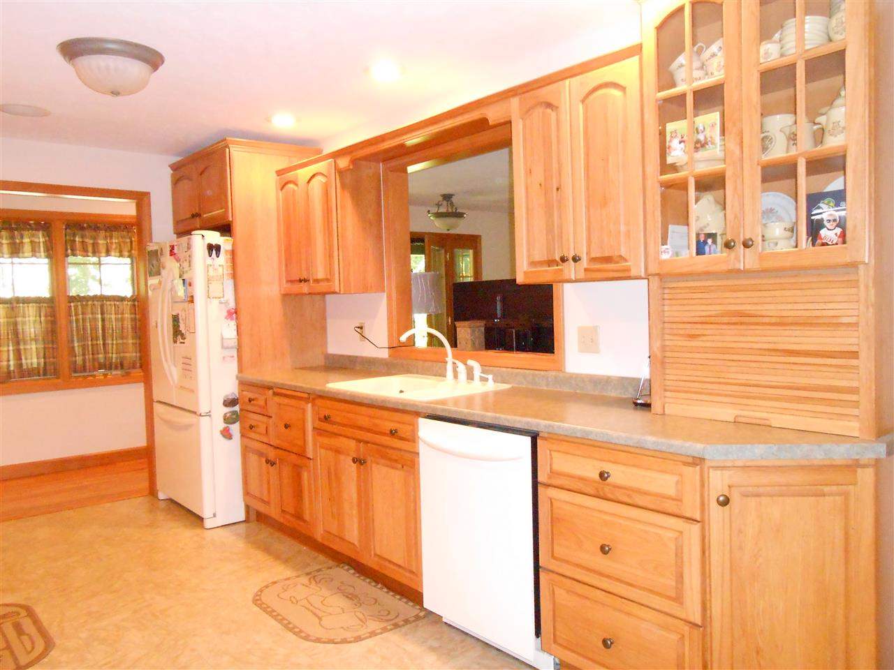 22475 Ireland Rd, South Bend, IN 46614 photo 5