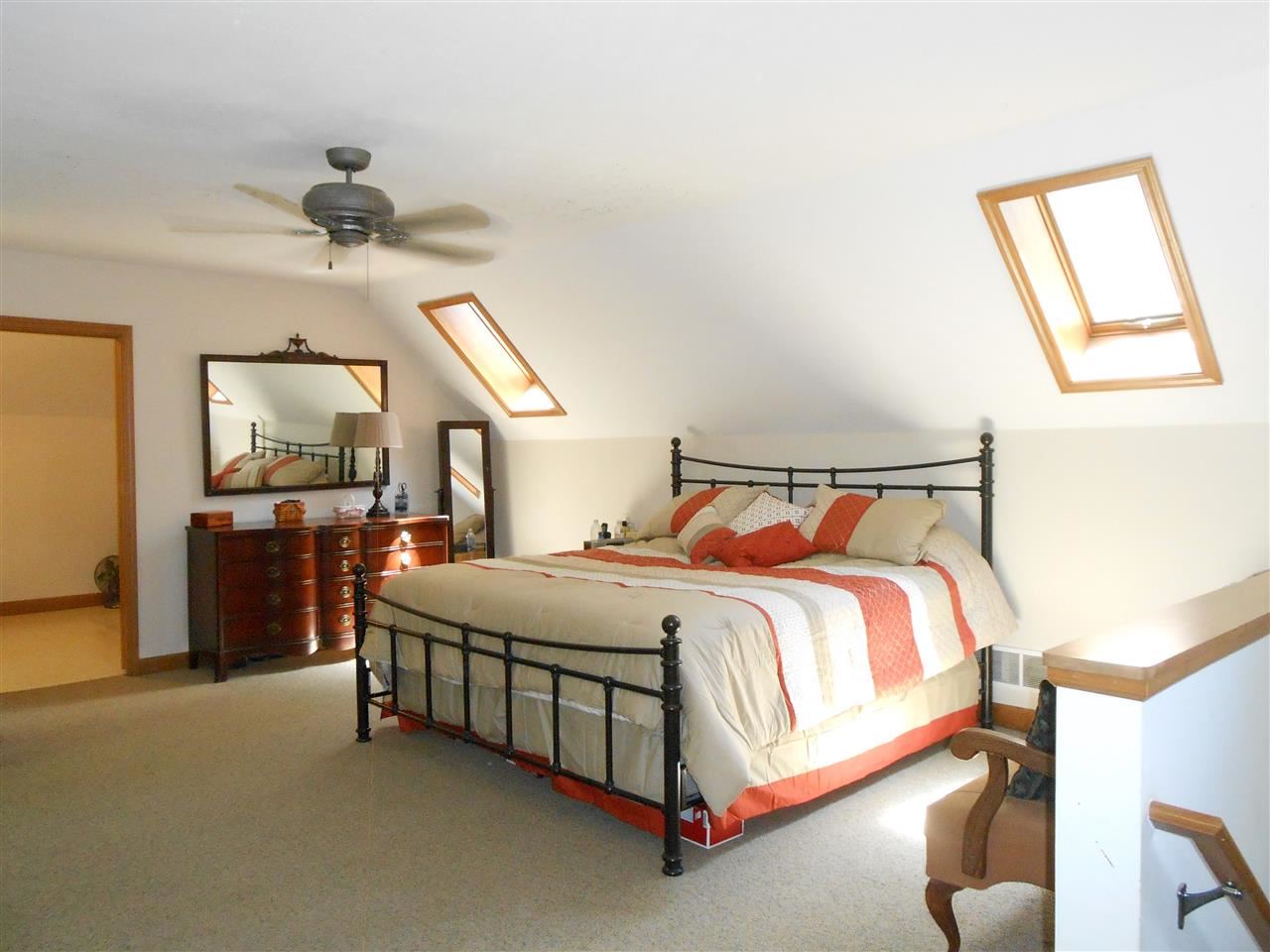 22475 Ireland Rd, South Bend, IN 46614 photo 9