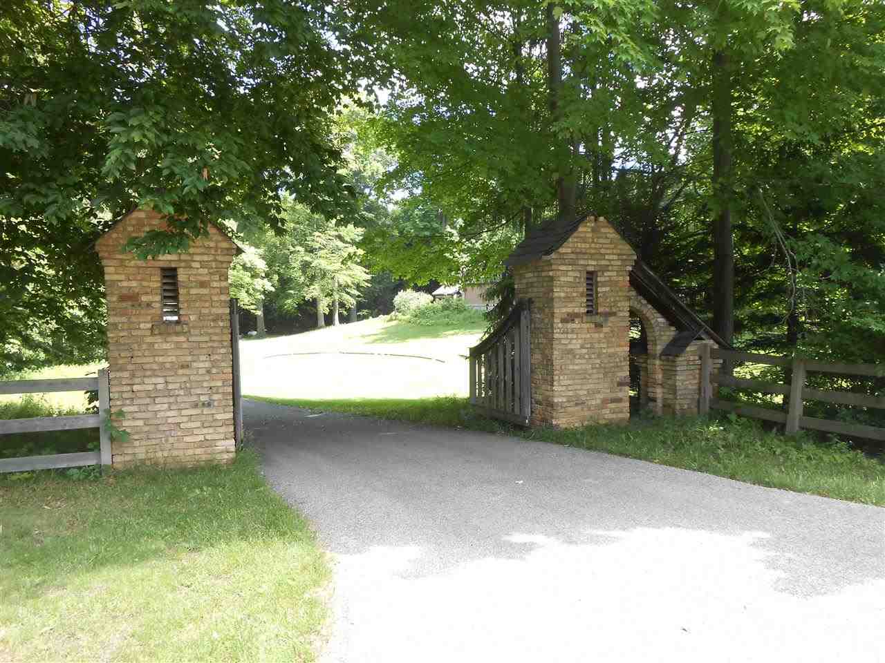 22475 Ireland Rd, South Bend, IN 46614 photo 17