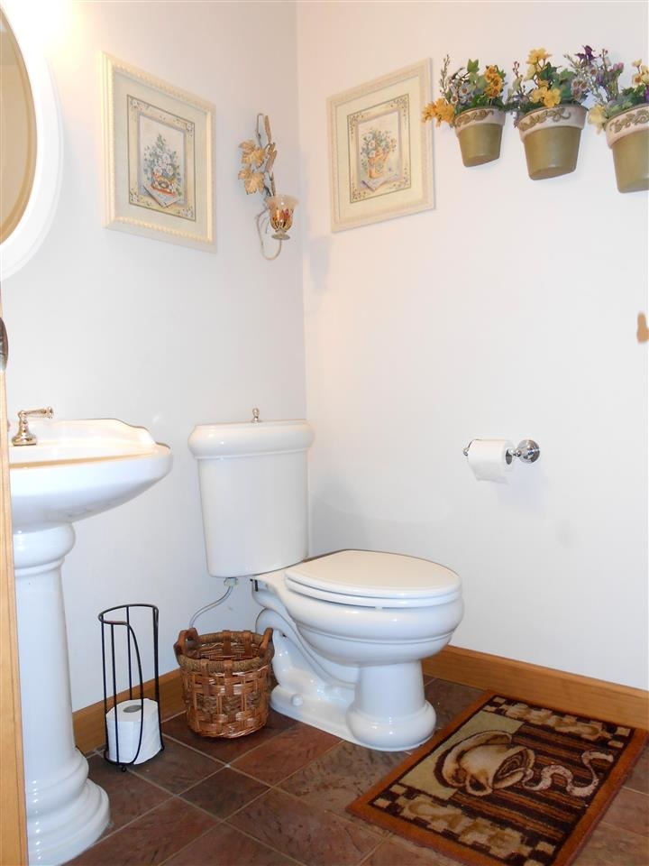 22475 Ireland Rd, South Bend, IN 46614 photo 7