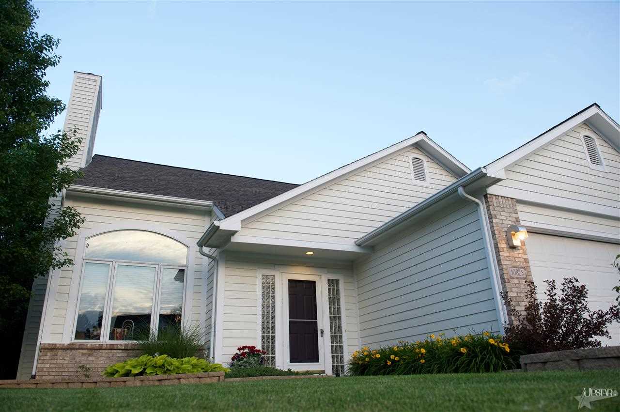 10825 Millstone Dr, Fort Wayne, IN 46818 photo 2