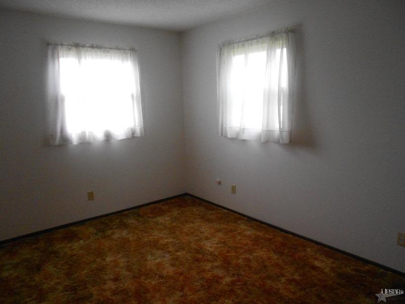 3038 E 600 S, Warren, IN 46792 photo 9
