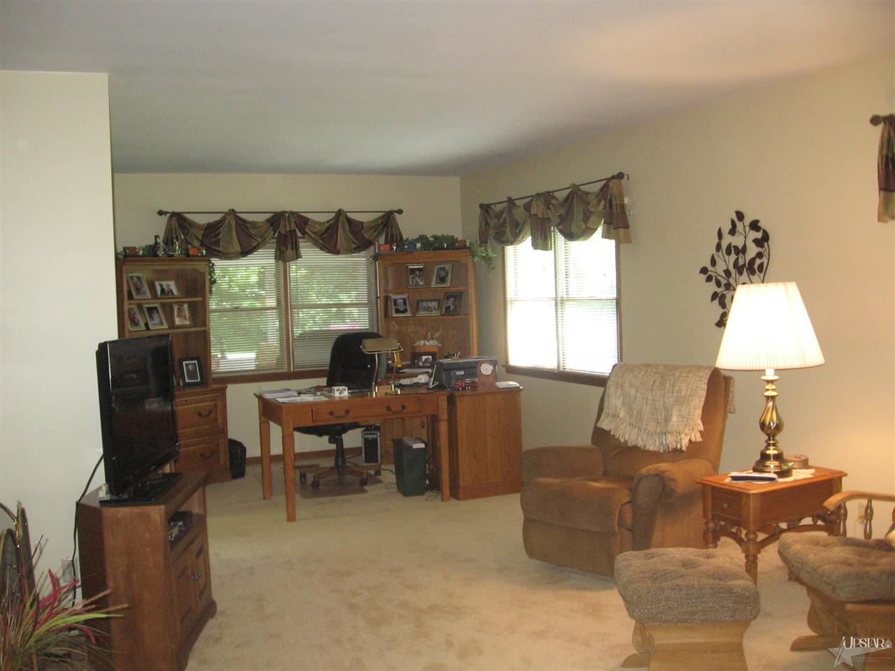 965 W Dogwood Dr, Columbia City, IN 46725 photo 3