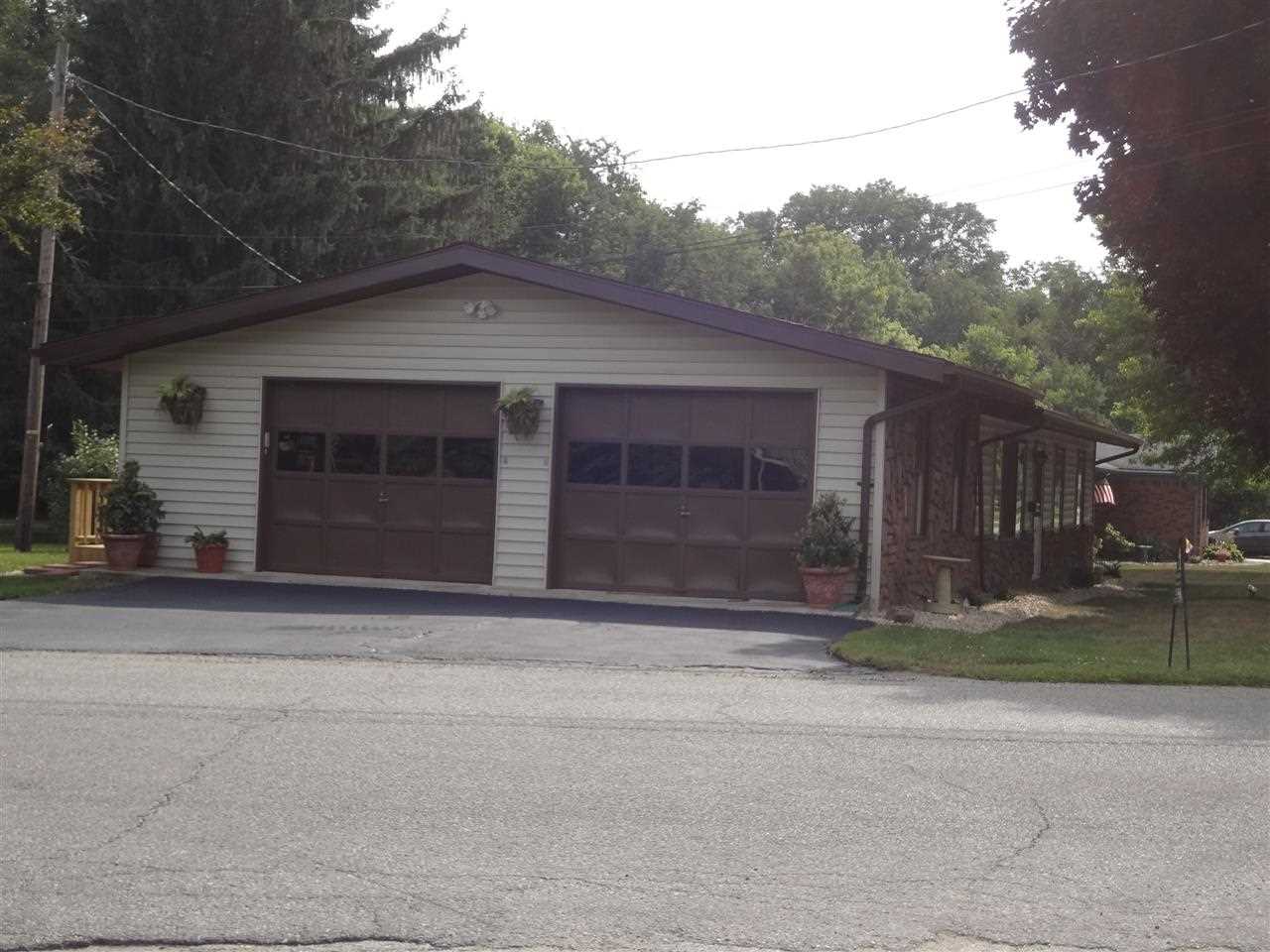 451 W 14th St, Peru, IN 46970 photo 12