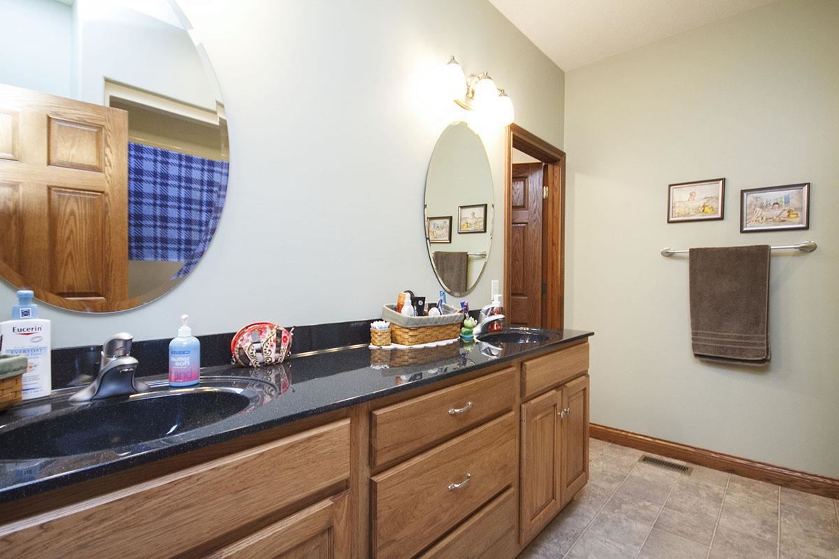 10110 Hoffman Rd, Fort Wayne, IN 46816 photo 13