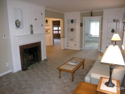 209 W Sherwood Ter, Fort Wayne, IN 46807 photo 4