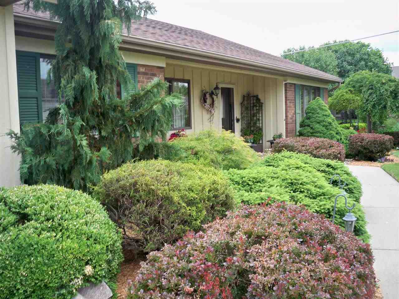 9416 Stagecoach Dr, Fort Wayne, IN 46804 photo 2