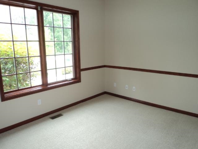 210 W 590 S, Wolcottville, IN 46795 photo 11