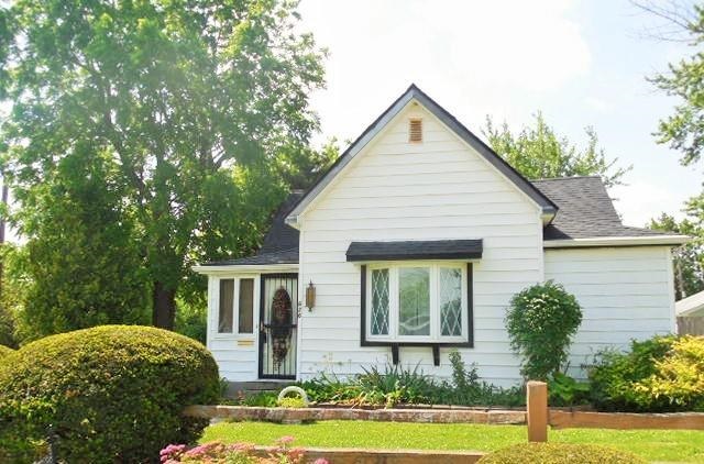 626 E Stephenson St, Marion, IN 46952 photo 2